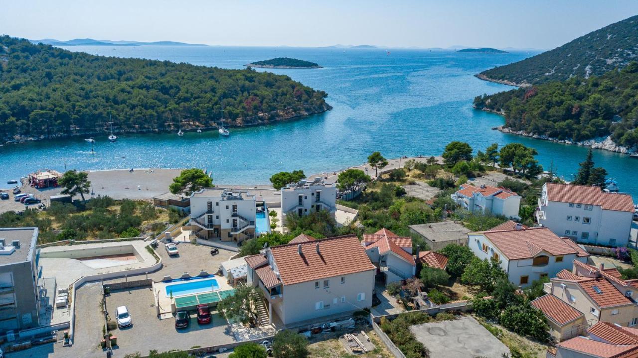 Вилла Wonderhouse Sovlja Трибунь Экстерьер фото