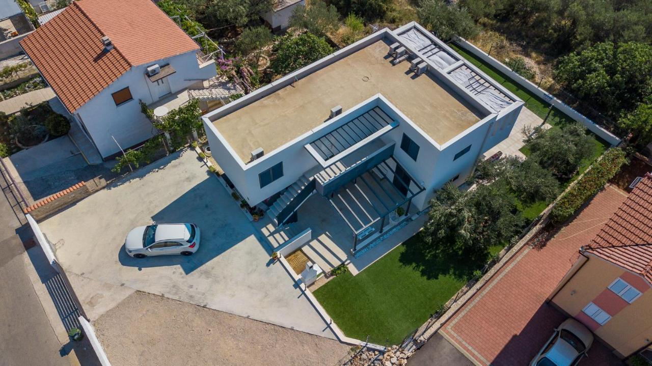 Вилла Wonderhouse Sovlja Трибунь Экстерьер фото